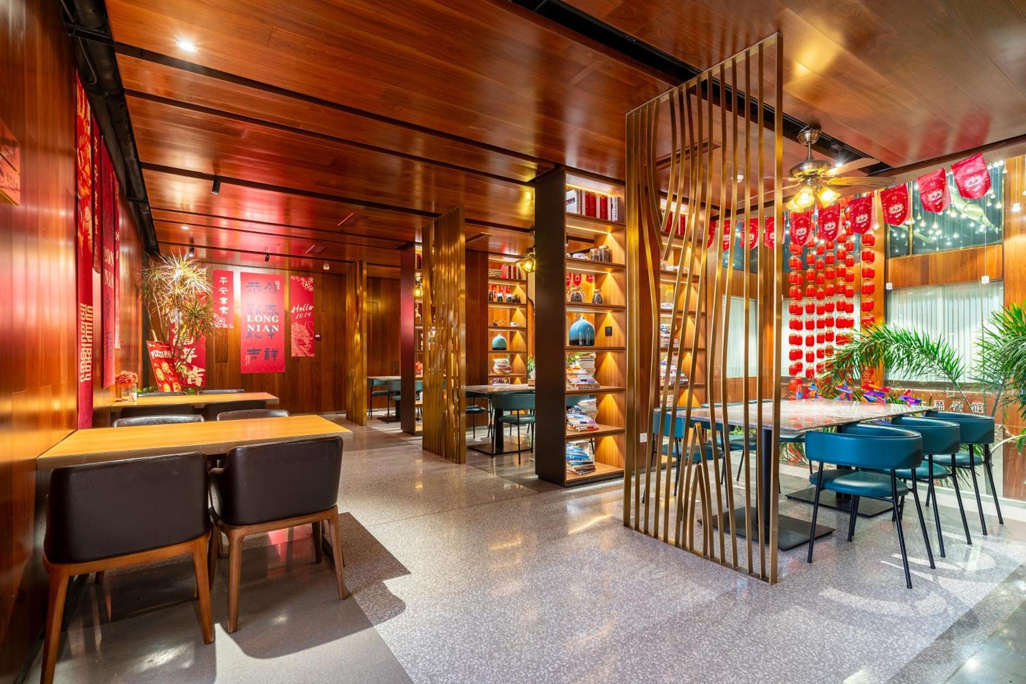 Hyatt Place Linyi People Square Exteriör bild